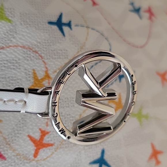 Michael Kors Jet Set Tote With Airplane Design - Picture 9 of 11